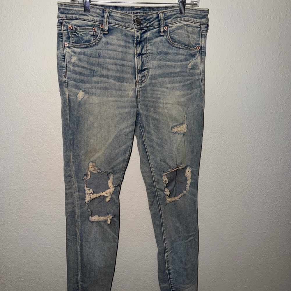 American eagle Distressed Light Blue Jeans - Picture 2 of 9